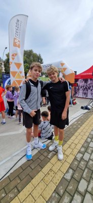 387566987_318099654165417_2869367017390227422_n